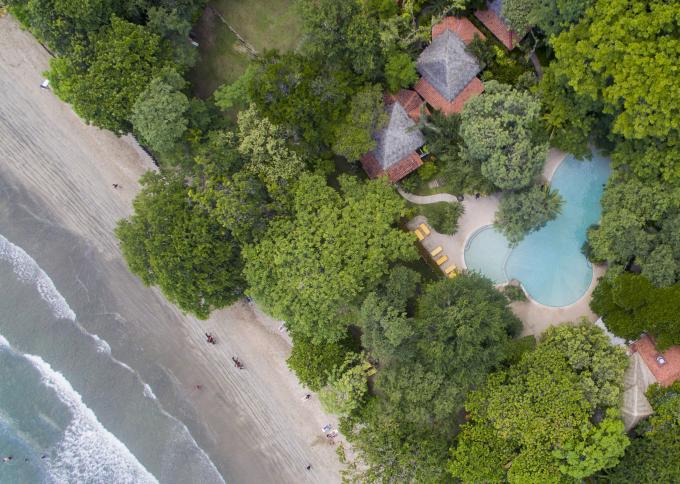 Capitan Suizo Beachfront Boutique Hotel